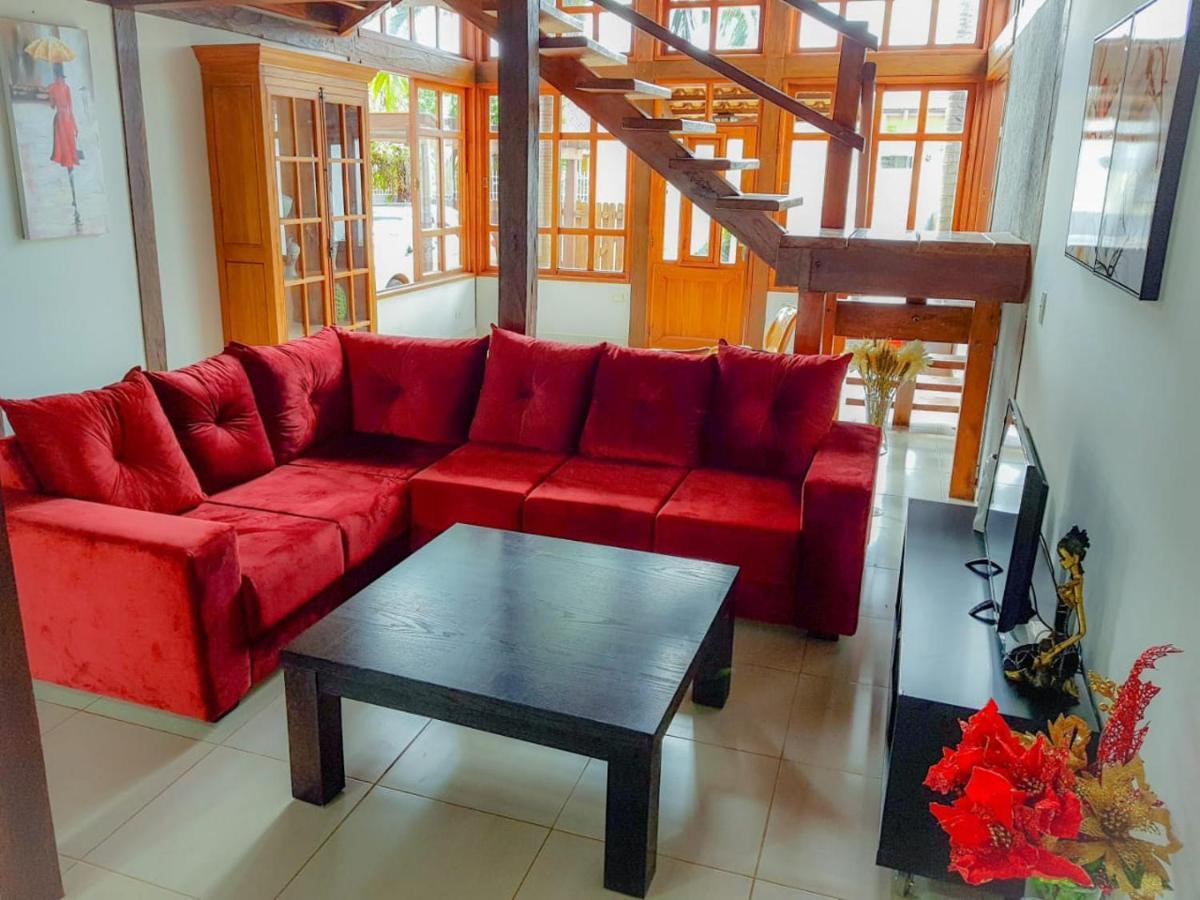 Villa Casa Com Piscina, Bem Localizada Bonito  Exterior foto